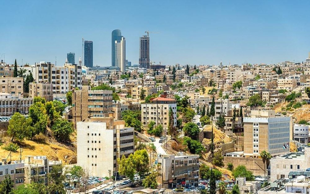 أجواء حارة في أغلب المناطق اليوم ومغبرة وجافة غدا
