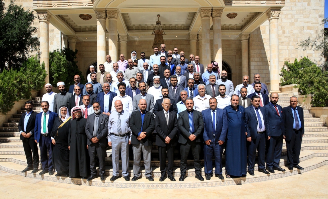 العيسوي يلتقي وفدا من أبناء عشيرة بني عامر
