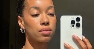 طريقة عمل مكياج هادئ وجذاب للجامعة فى 4 خطوات فقط