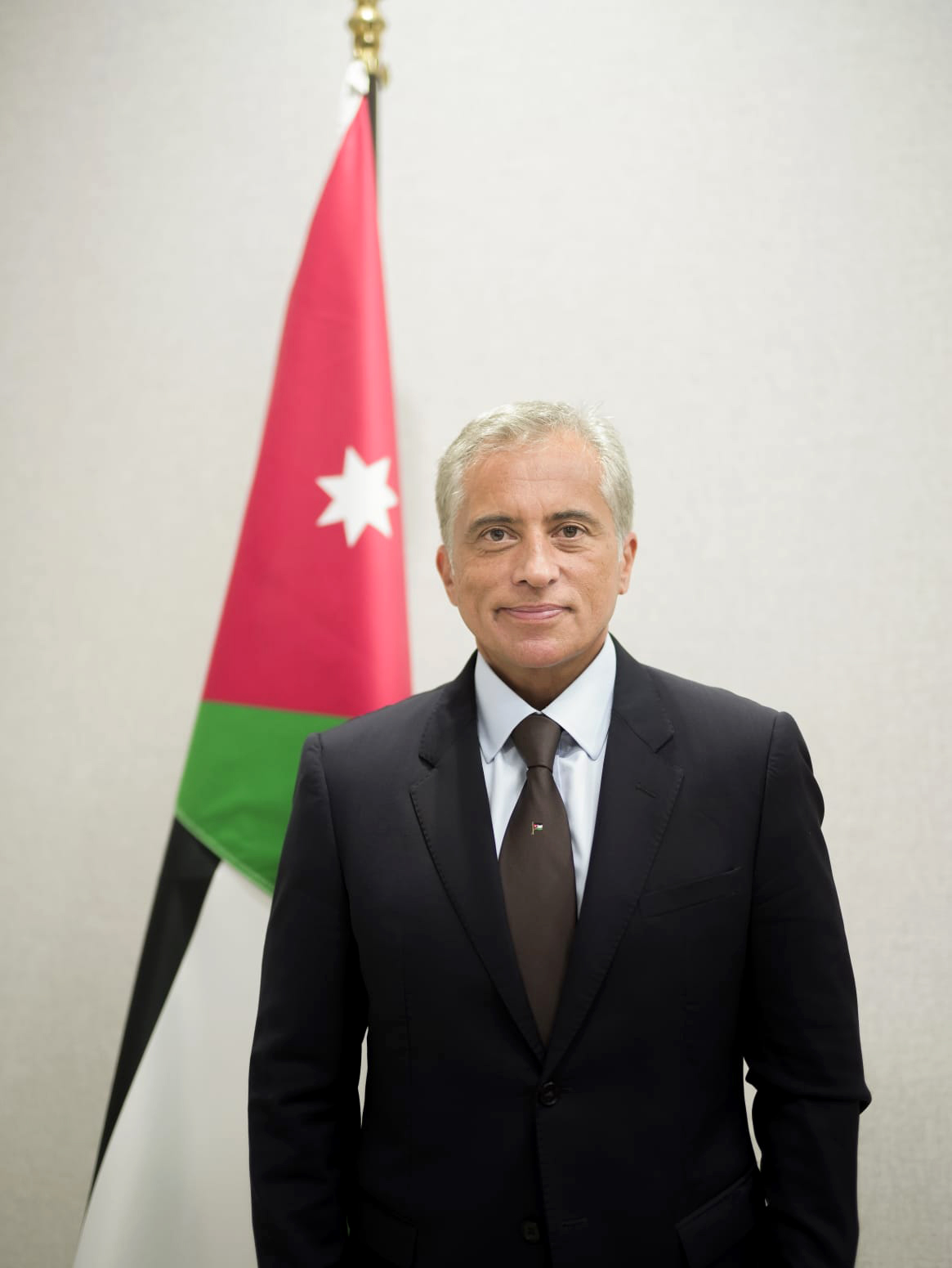 رئيس الوزراء: إقرار الموازنة في وقت مبكّر يعكس التَّعاون الحقيقي بين السُّلطتين التشريعيَّة والتَّنفيذيَّة الذي يوجِهنا إليه جلالة الملك في إطار الدستور