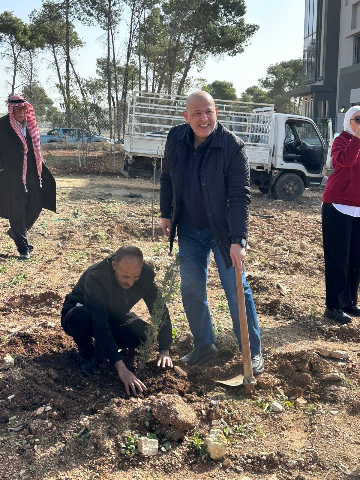 م .العدوان : (358969) ألف دينارا ديون البلدية وقريبا المباشرة بالصرف الصحي وتعبيد الشوارع