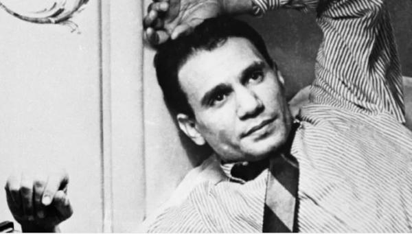 لم تفارقه طيلة مرضه .. رسالة بخط عبدالحليم تنشر لأول مرة